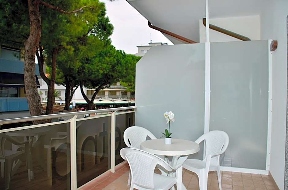 Hotel Etna