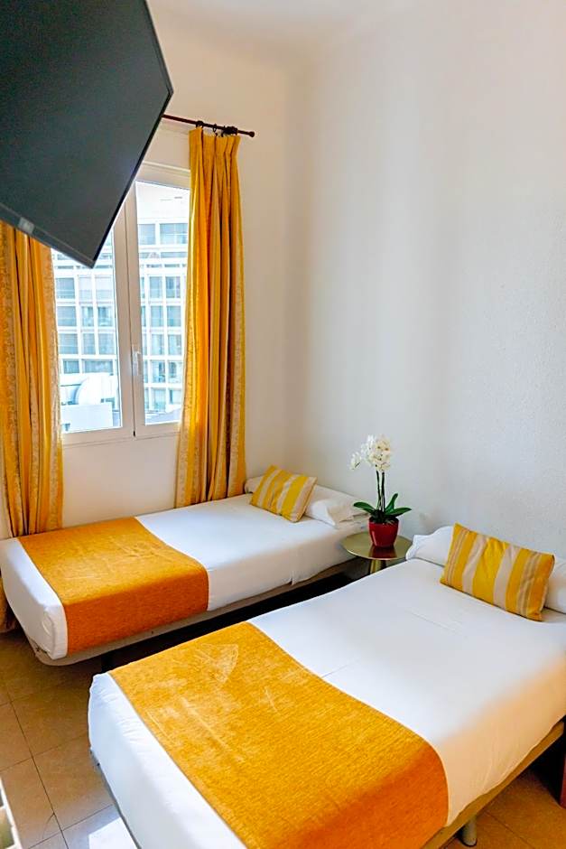 Hostal Josefina-Gran Vía