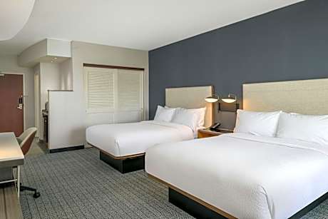 Queen Room with Two Queen Beds and Adapted Tub - Mobility and Hearing Accessible