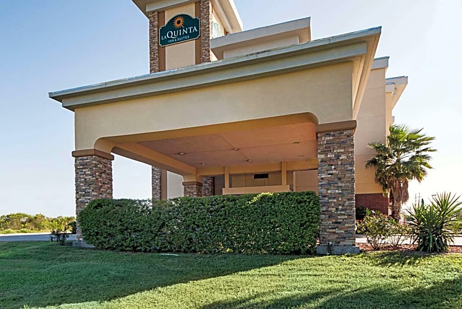 La Quinta Inn & Suites by Wyndham Mathis