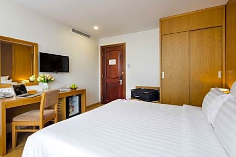 Premium Deluxe Room With Bathtub