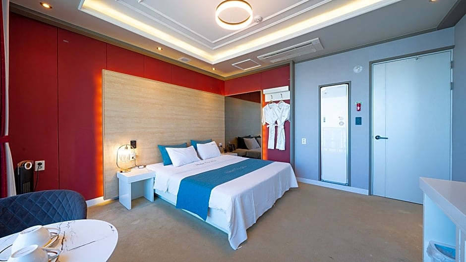 Yeosu Hotel The One