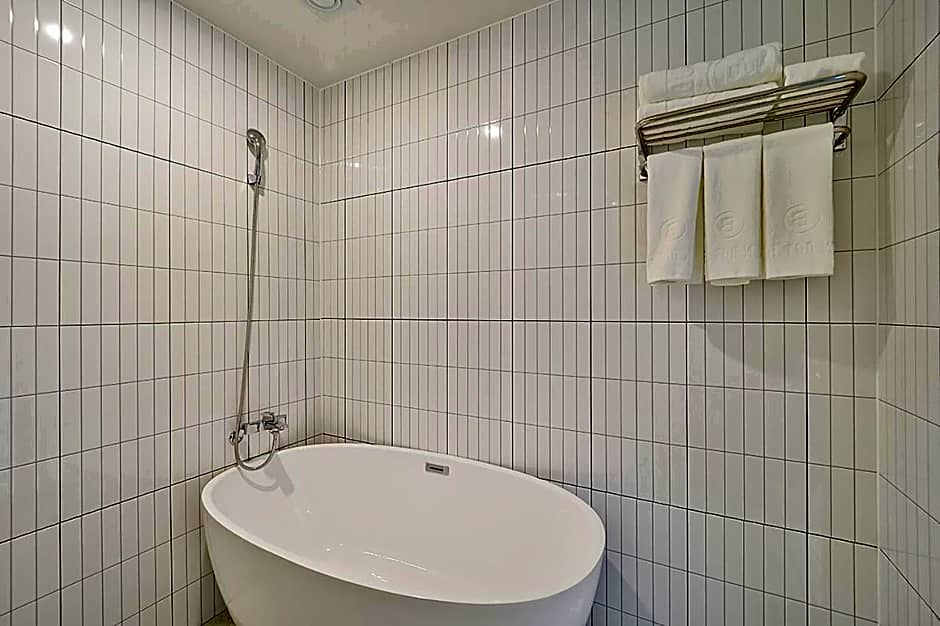 Browndot Signature Hotel