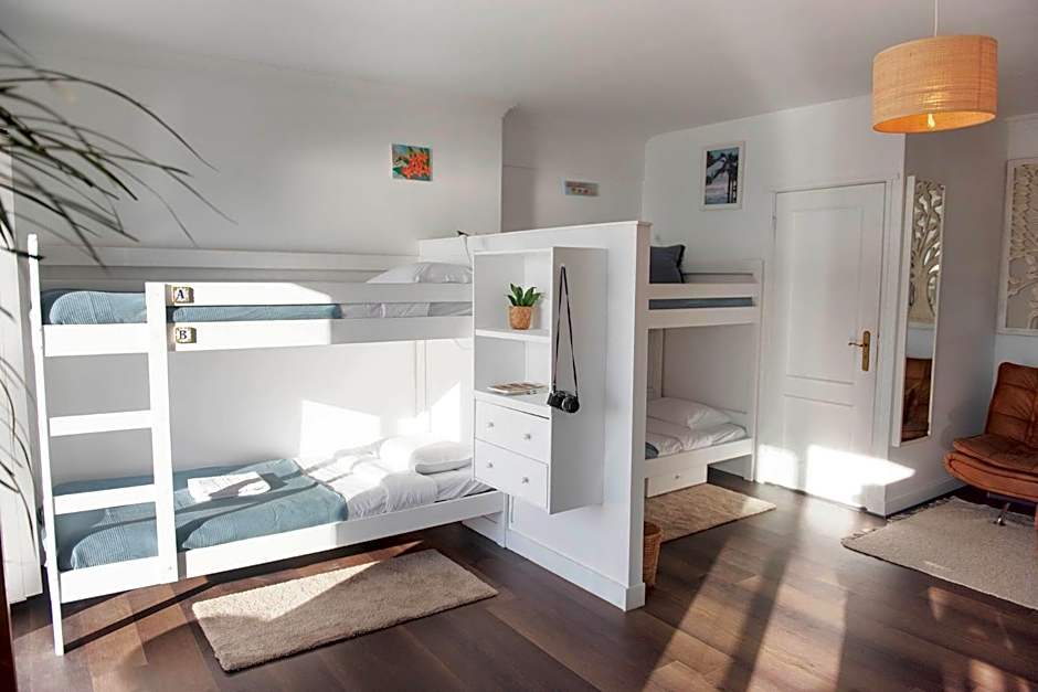 Laneez Ericeira Surf House