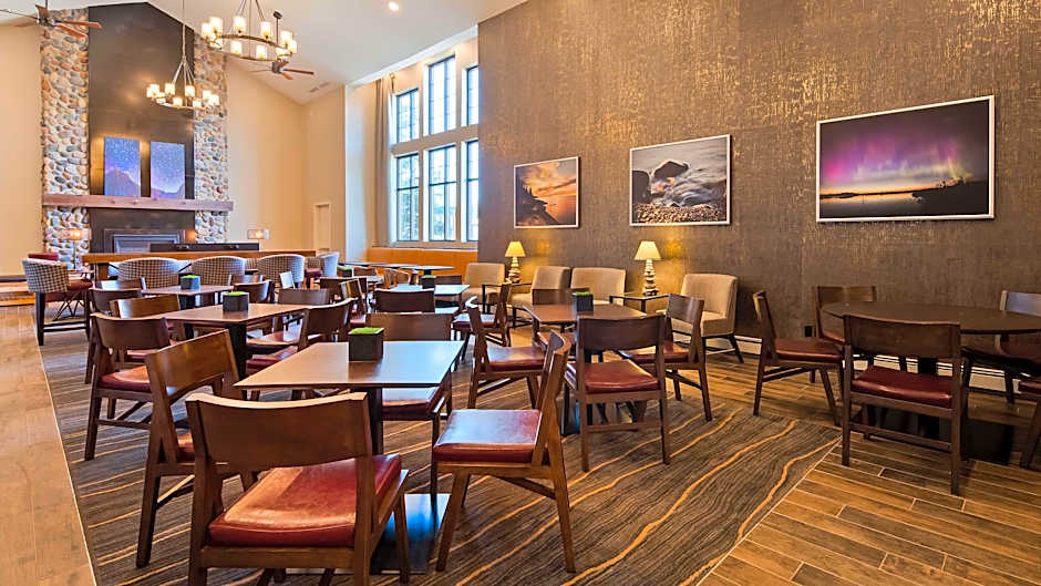 Best Western Plus Superior Inn
