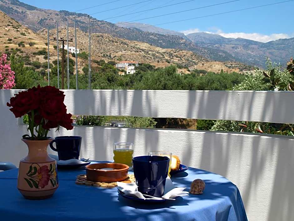 Kastro Studios Apartments
