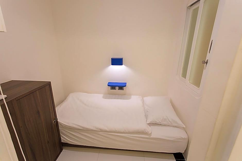 BearPacker Patong Hostel