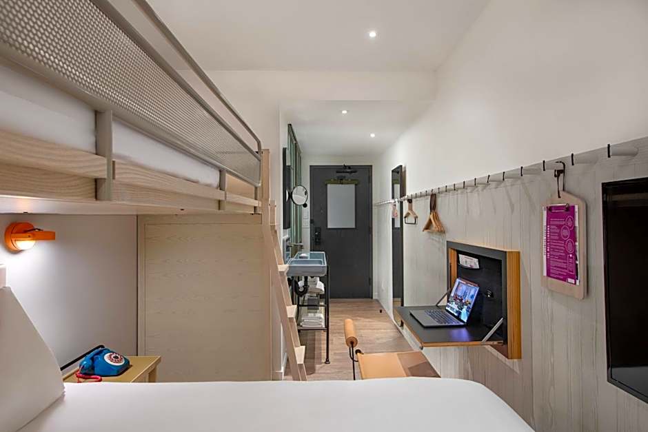 Moxy by Marriott NYC Times Square