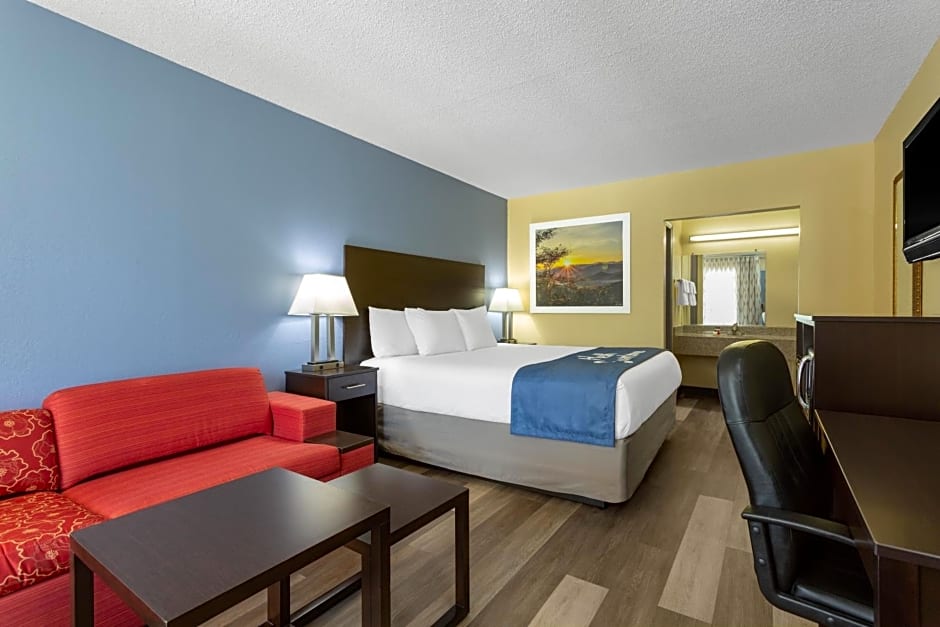 Days Inn by Wyndham Greensboro Airport