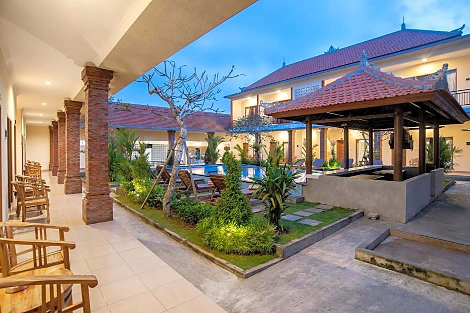 Tom's Inn Pecatu