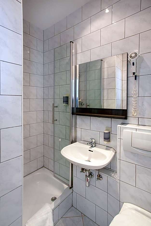 Relax Hotel & SPA Stuttgart