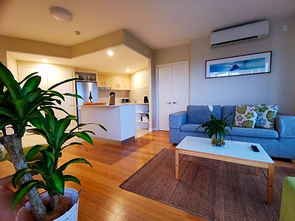 Salt - 2brm apartment with Spa bath and Ocean Views