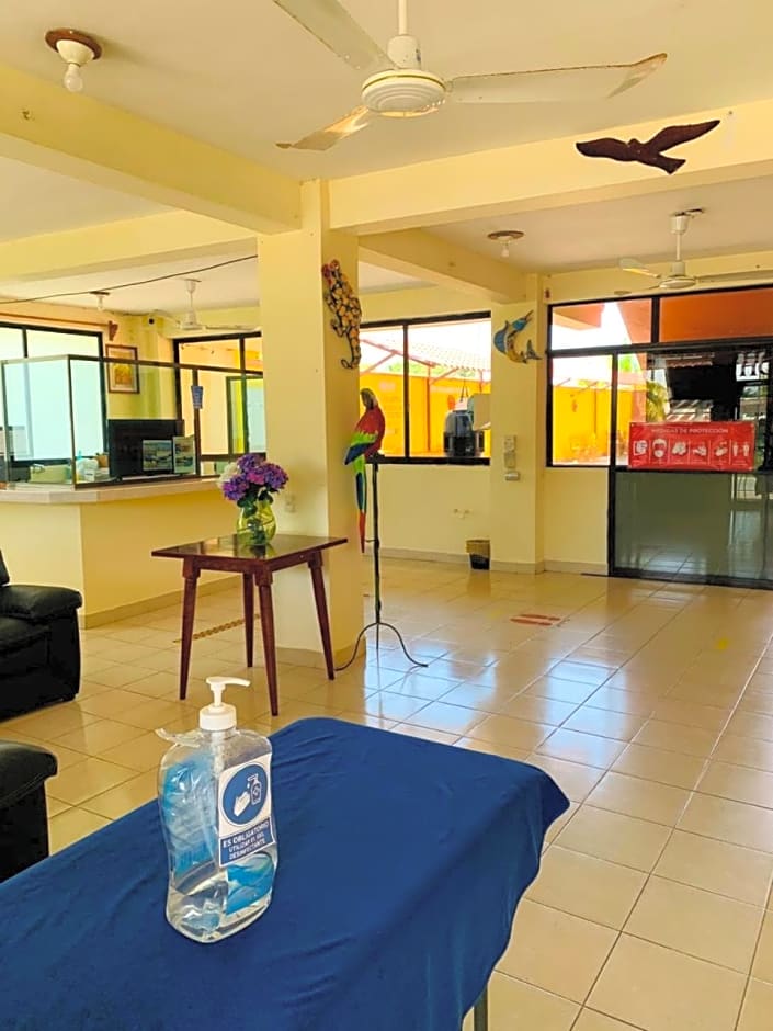 Hotel Sociedad y Maristas