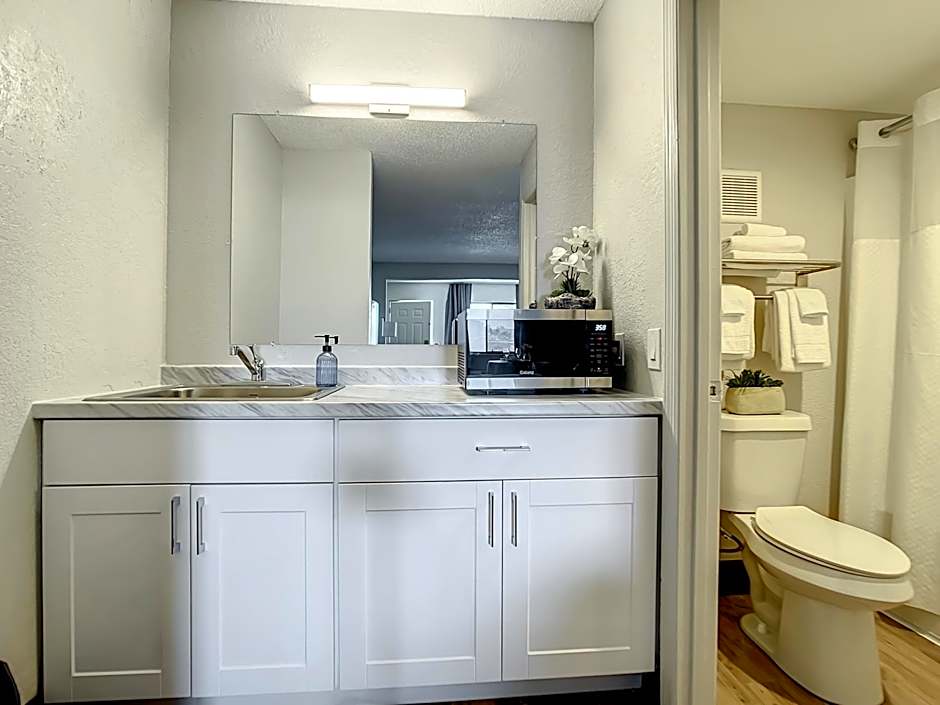 Stayable Suites Kissimmee West