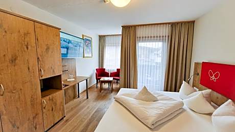 Superior Double Room with Balcony