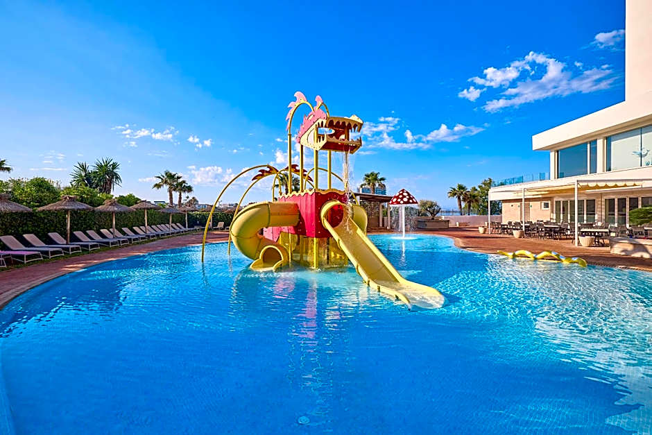 Universal Hotel Romantica