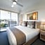 Oaks Brisbane Mews Suites