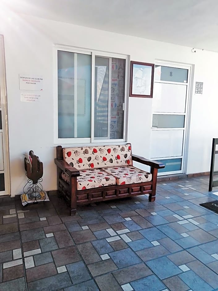 Hostal Maple