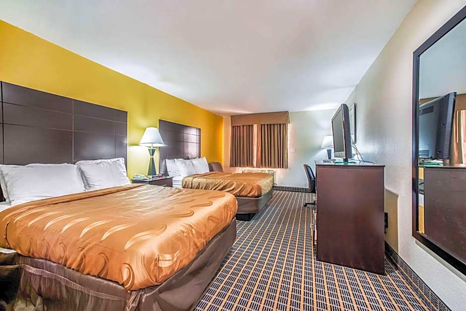 Quality Inn Carbondale University area