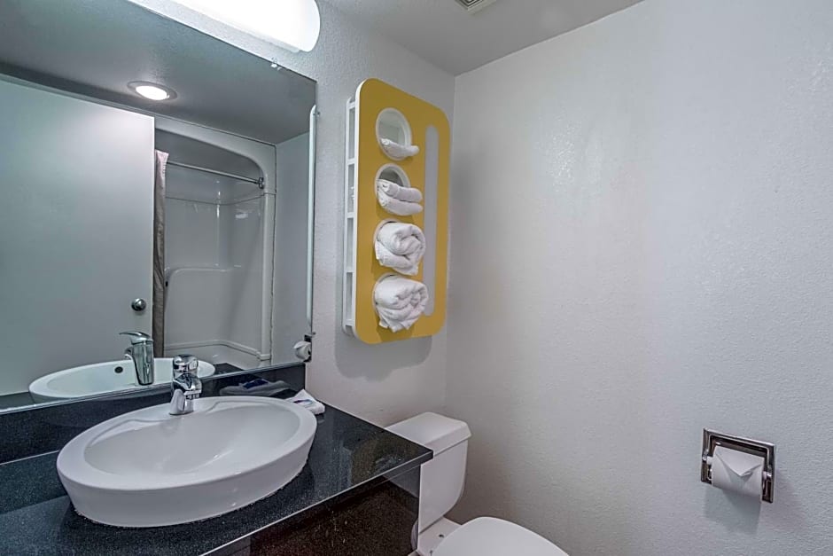 Motel 6-Kokomo, IN