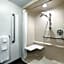 Garner Hotel Del Valle - Austin Southeast by IHG