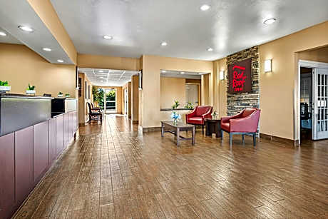 Red Roof Inn & Suites Houma