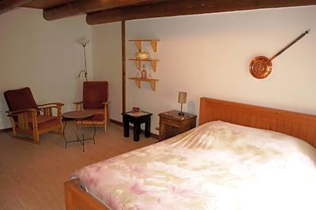 Triple Room with Bathroom