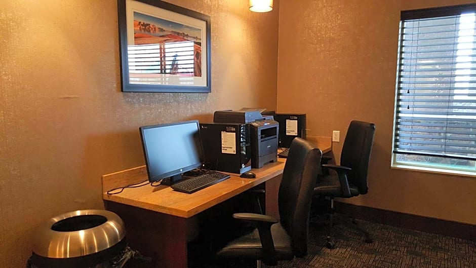 Holiday Inn Express & Suites Springville - South Provo Area By IHG