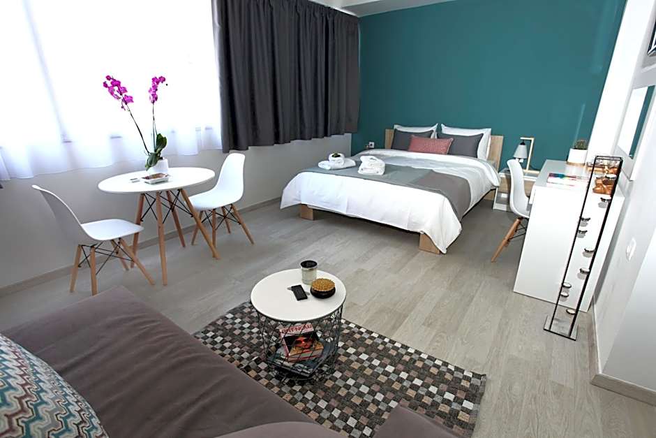 Old Town Hall Suites and Apartments