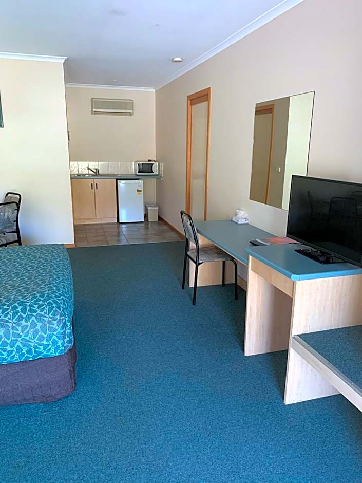 Arthur Phillip Motor Inn