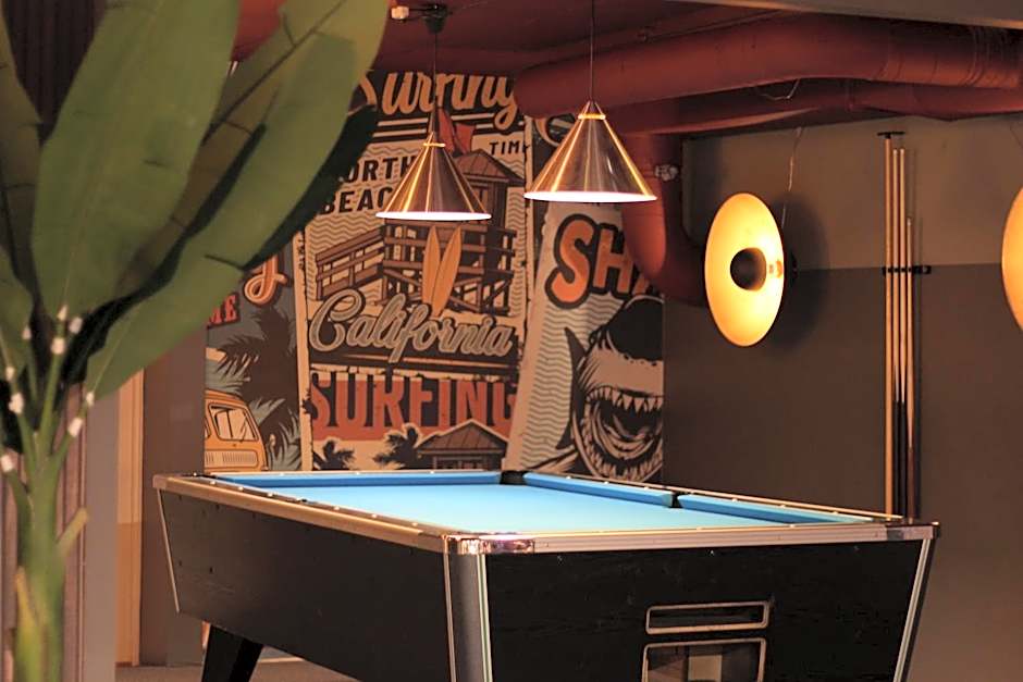 Multi Challenge Hostel