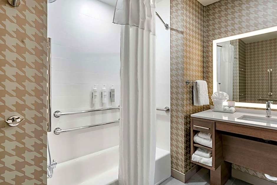 Home2 Suites Lexington Keeneland Airport, KY