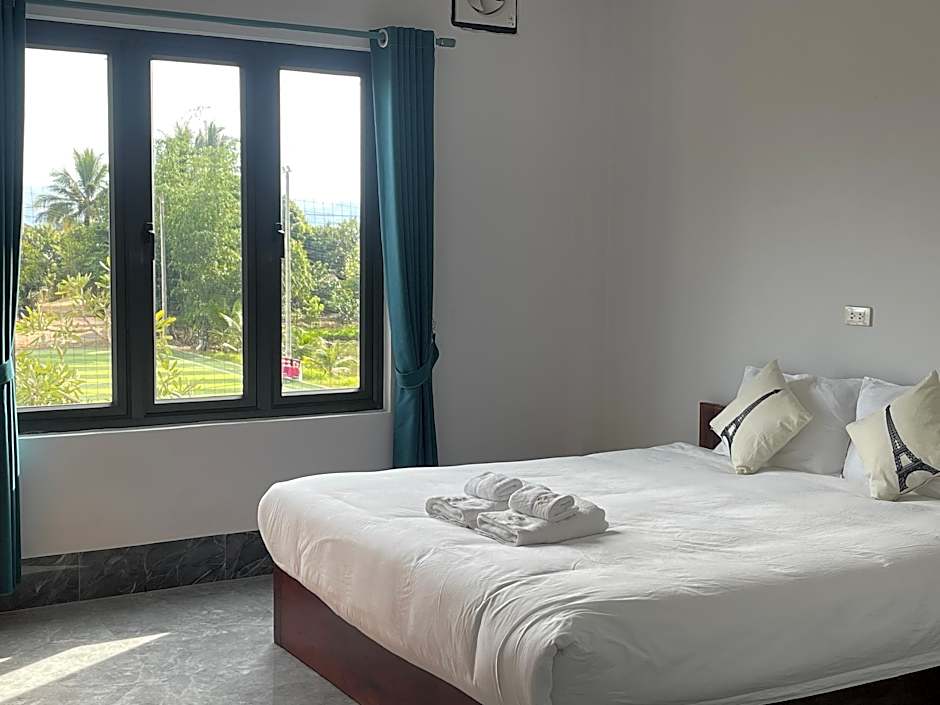 Photo 1 of 7 of Double Room