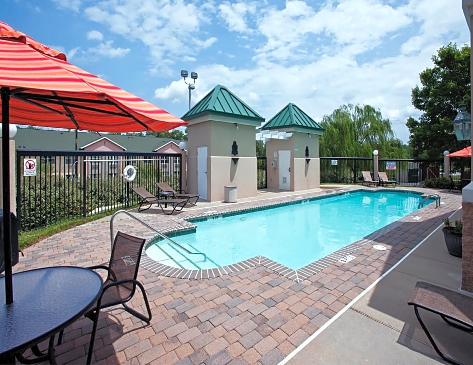 Homewood Suites by Hilton Raleigh-Durham Airport at RTP