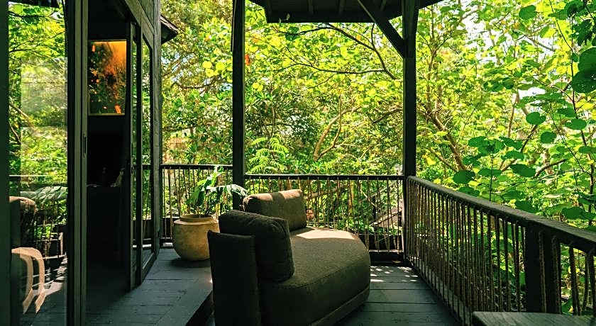 Oshom Bali