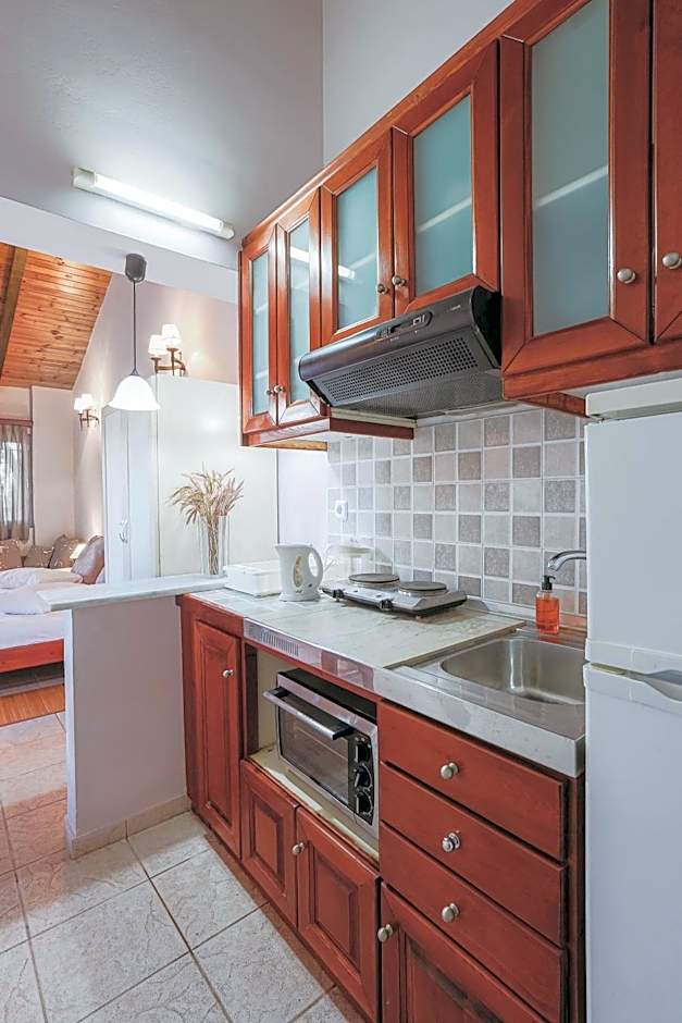 Sunny Garden Aparthotel