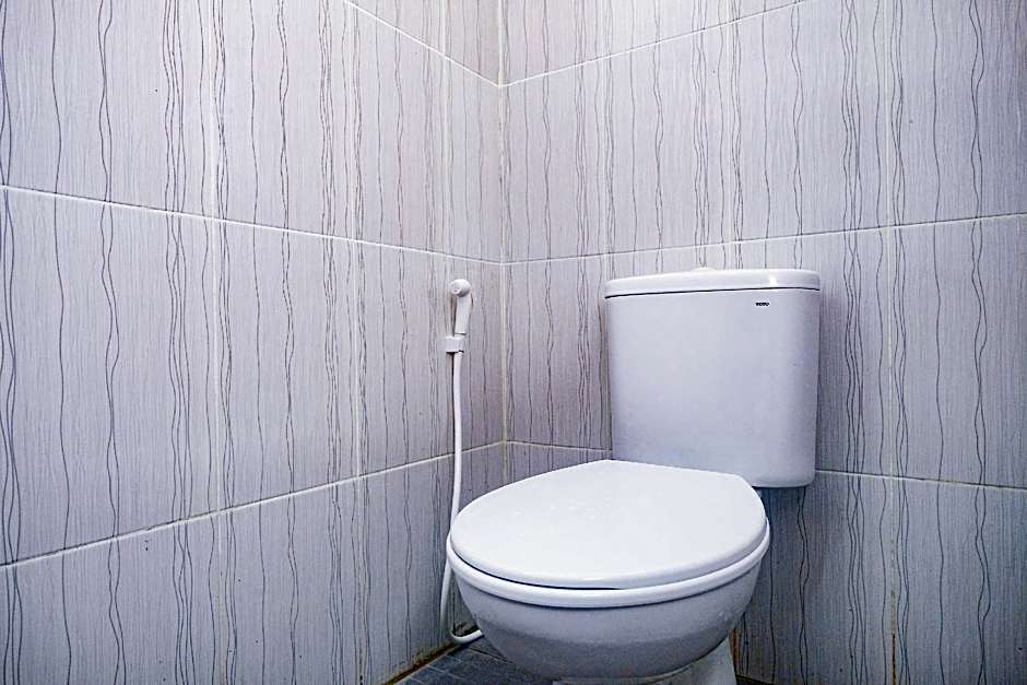 RedDoorz near Alun Alun Klaten