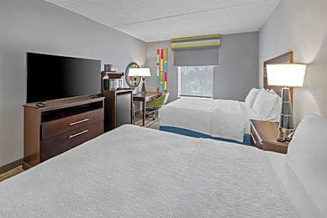 Queen Room with Two Queen Beds - Non-Smoking