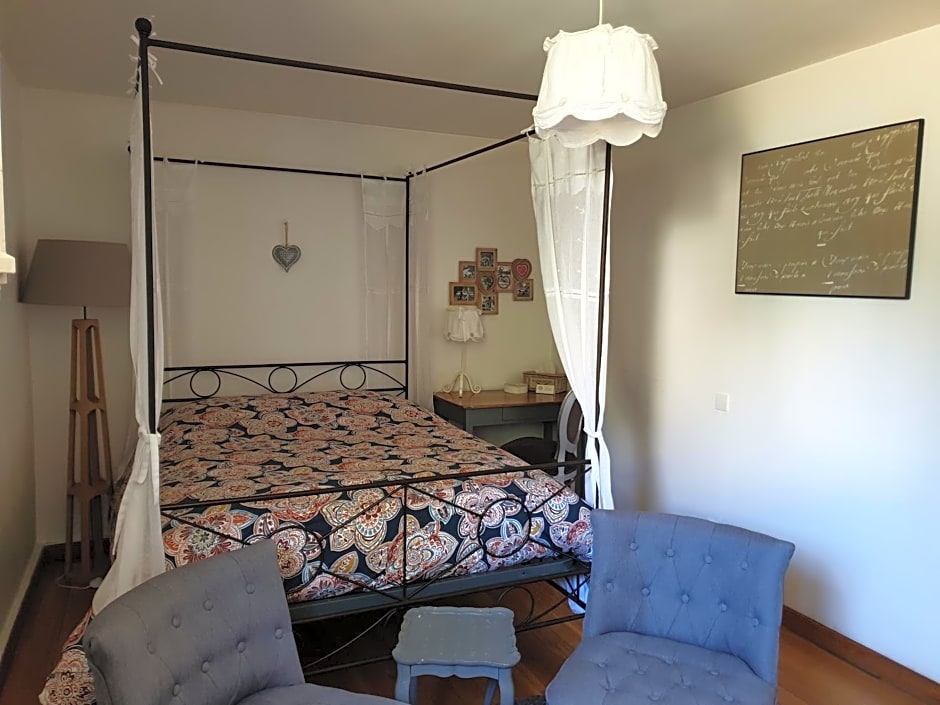 LA MAISON DE NACRE