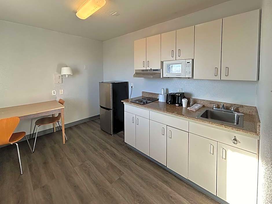 Studio 6 Lubbock, TX