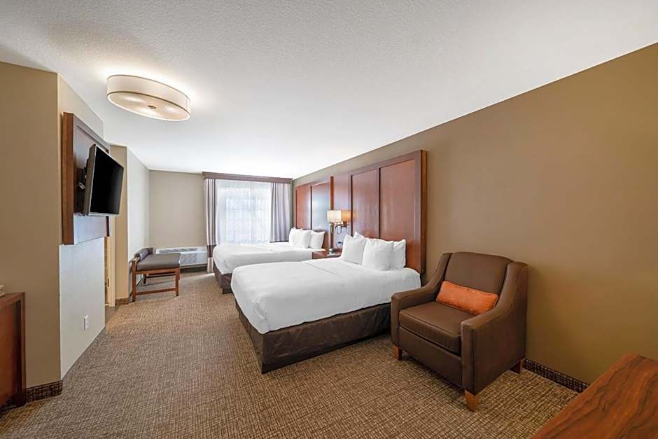 Comfort Suites Red Bluff Near I-5