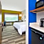 Holiday Inn Express & Suites Milan - Sandusky Area By IHG