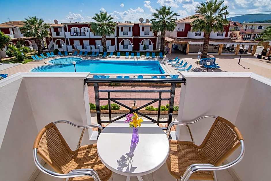 yakinthos hotel