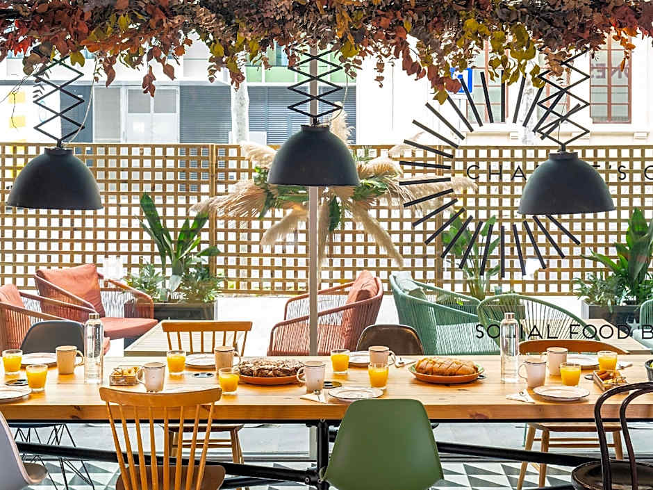 ibis Barcelona Pza Glories 22