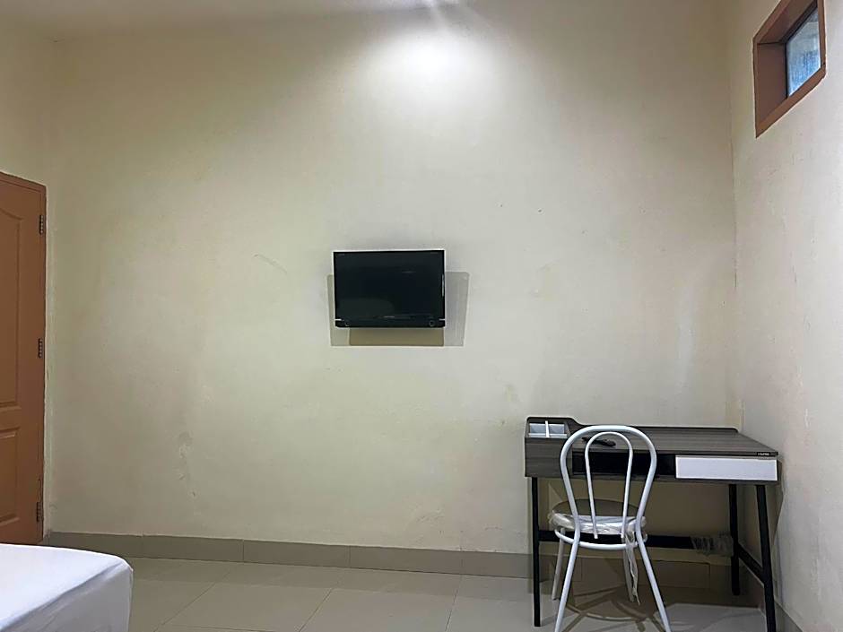 Hotel O Wisma Aliyah Near Sidrap