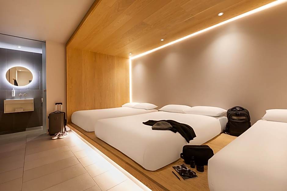 Zedwell Piccadilly Circus