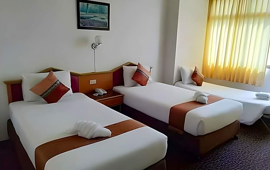 Merlin Grand Hotel