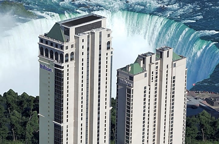 Hilton Niagara Falls-Fallsview Hotel - Suites