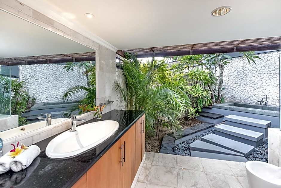 Villa Hening Jimbaran