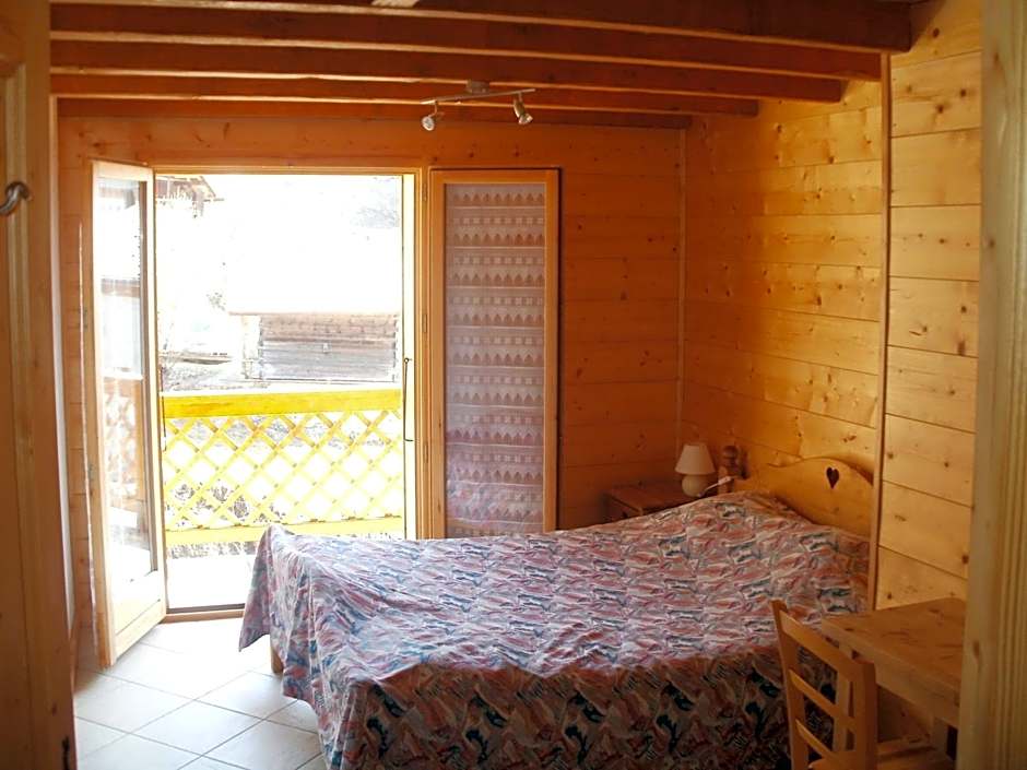 CHAMBRE d'HÔTE LA PETITE BERGERIE